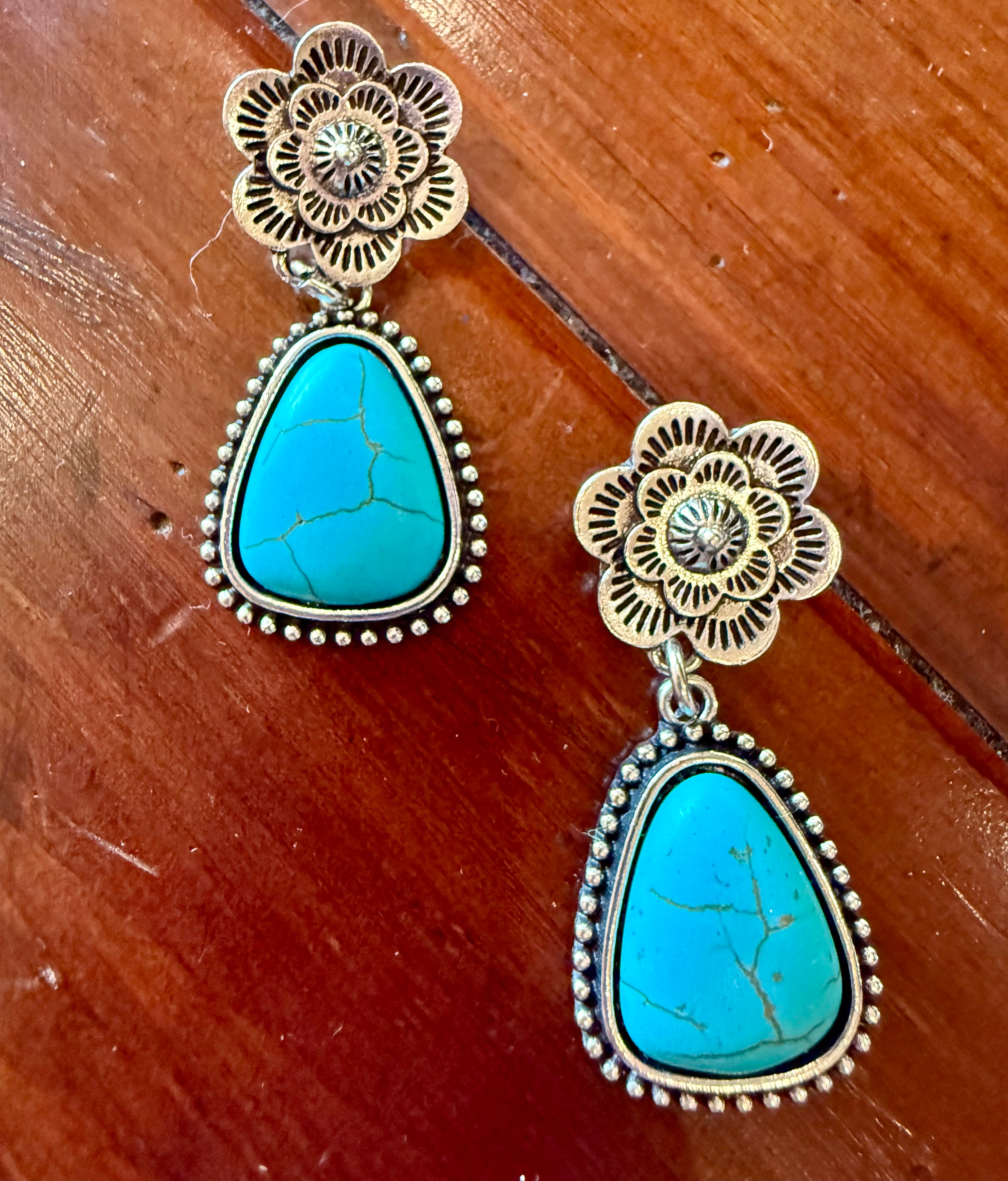 Flower Stud w/ Turquoise Drop Earrings