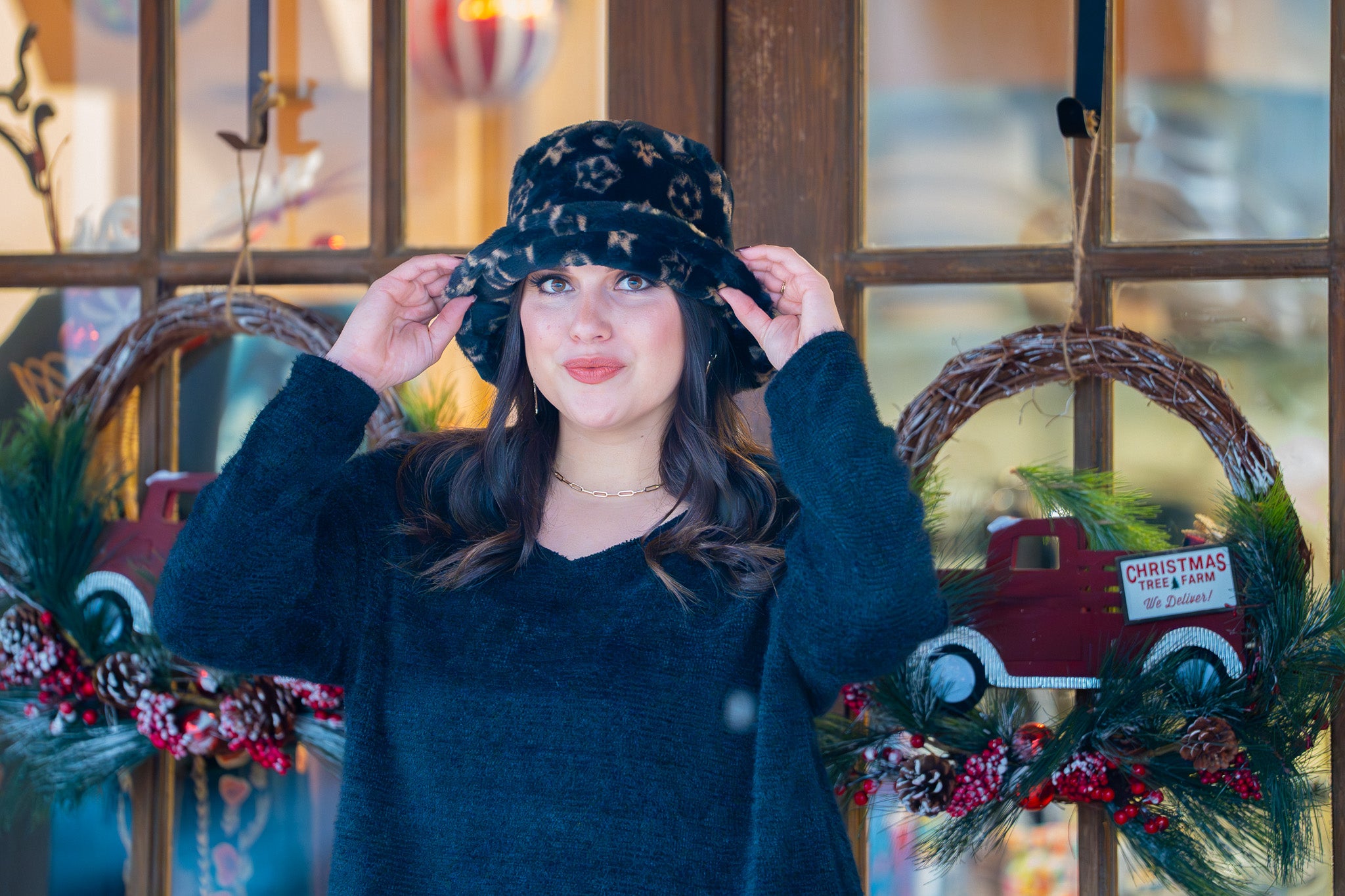 Designer Look Black & Brown Soft Faux Fur Bucket Hat