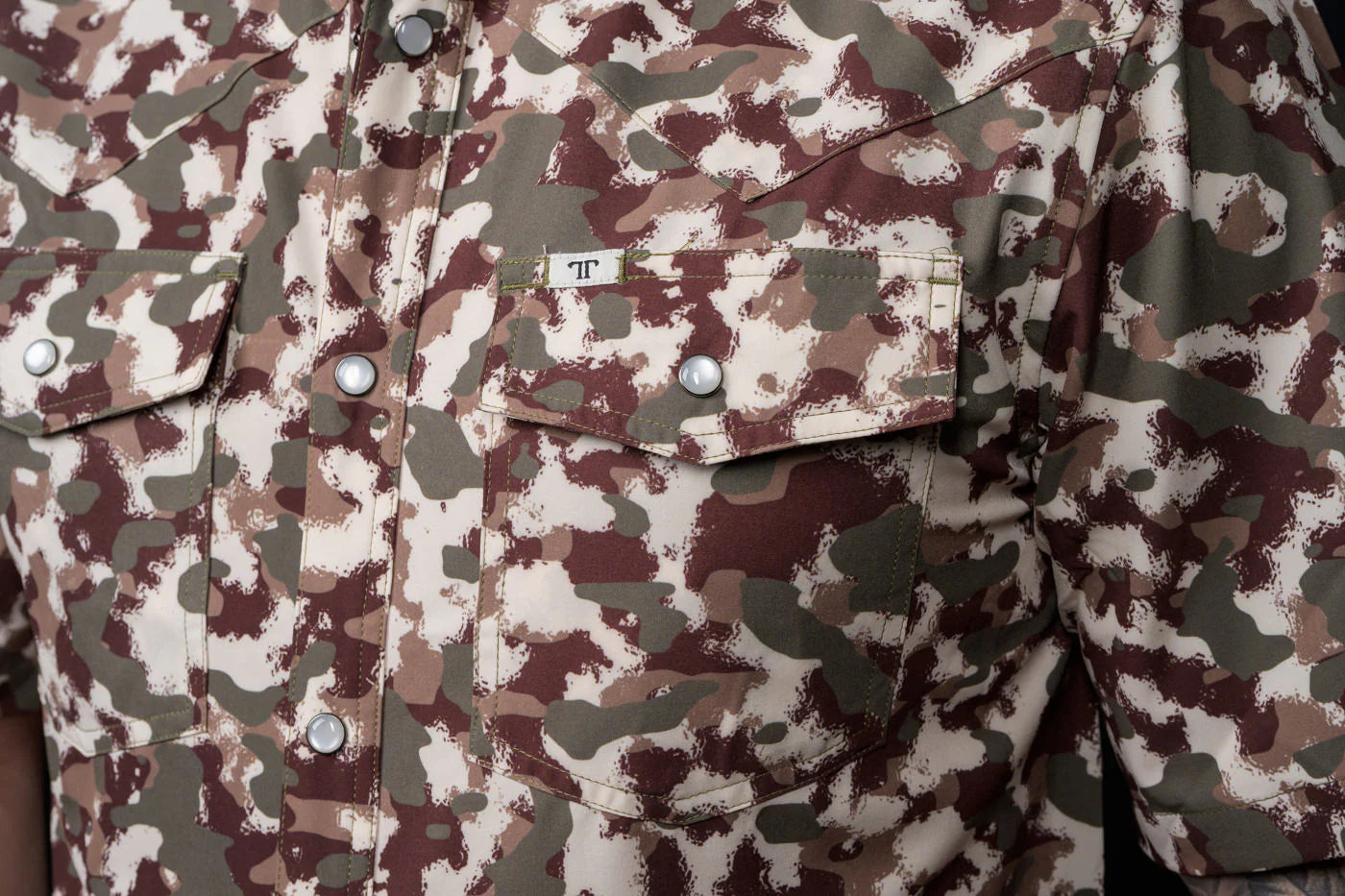 Ferrell Camo- Lite Short Sleeve Snap by Ferrell