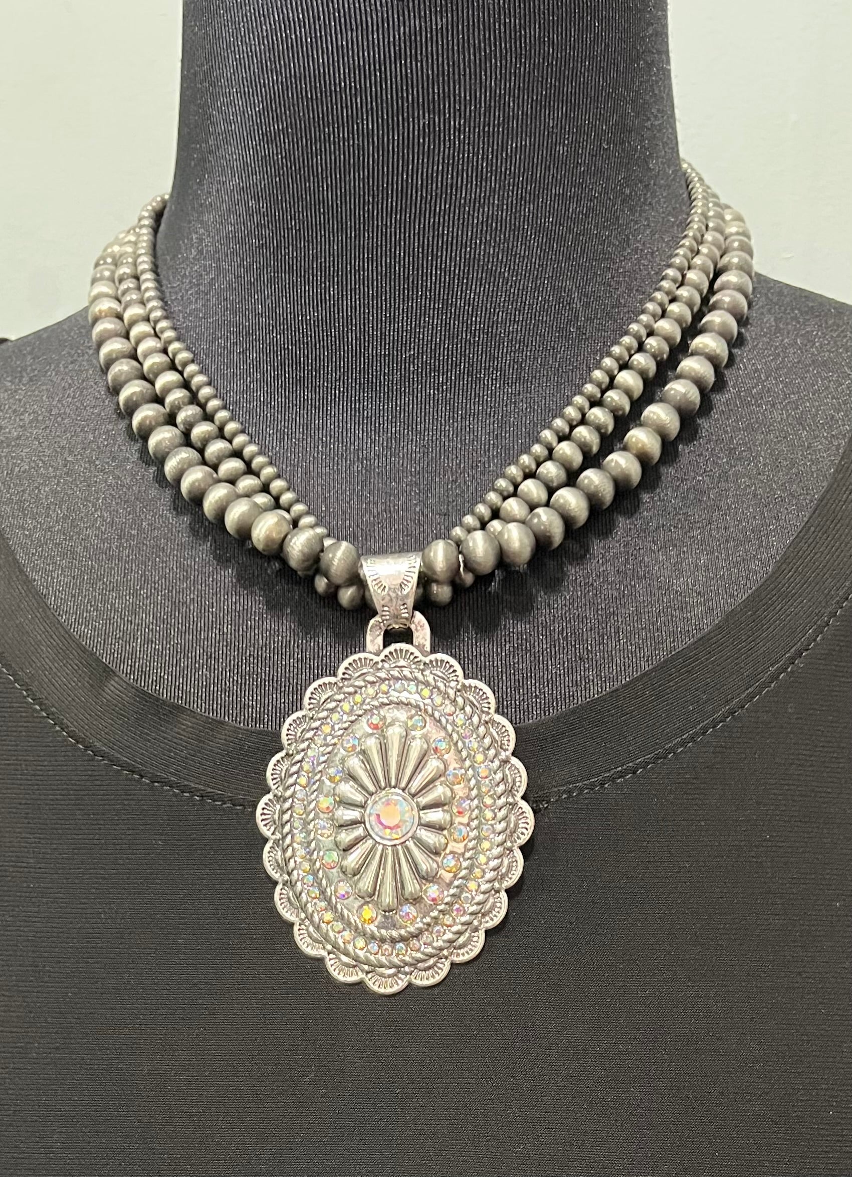 Two in One Navajo Pearl & Crystal Necklace Set