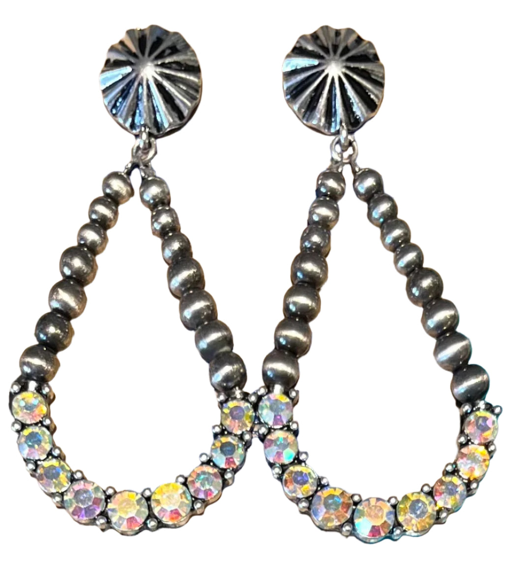 Navajo Pearl w/ Iridescent Crystals Fashion Earrings