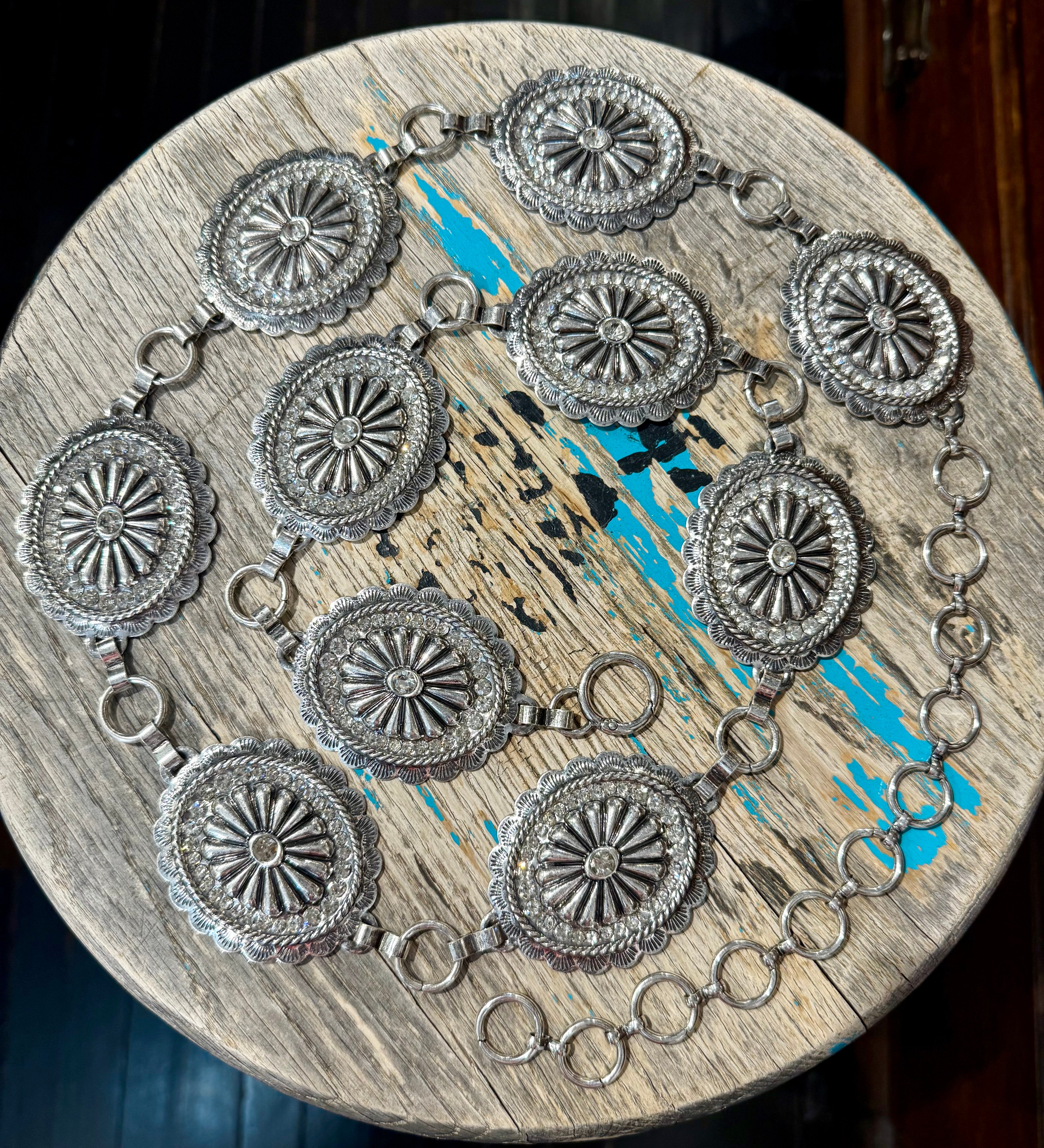 Silver Concho w/ Clear Crystals Ladies Link Belt