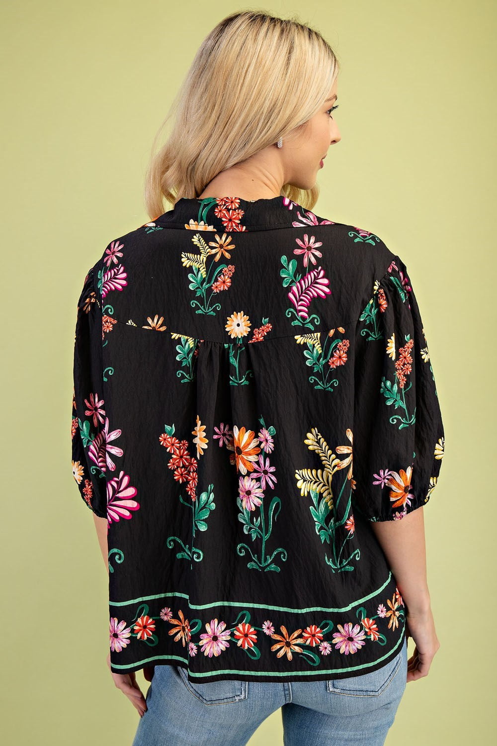 Floral Print Button-Up Blouse in Black