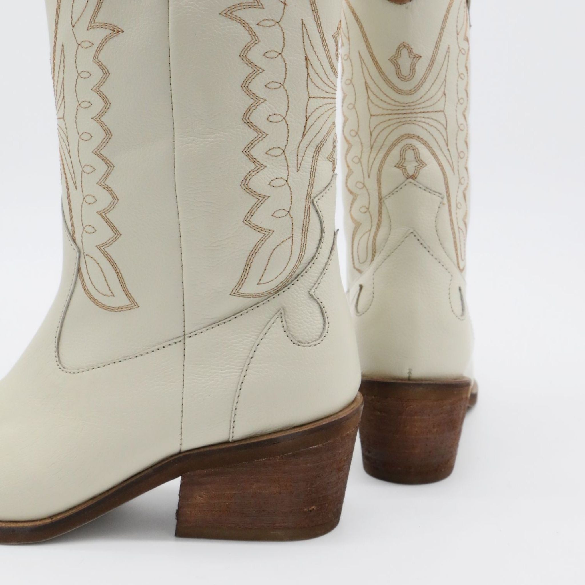 Unstoppable Ivory Western Cowgirl Boots