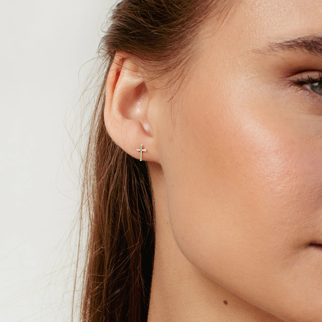Cross Mini Stud Earrings-Silver