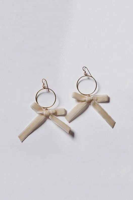 Cream Claras Earrings