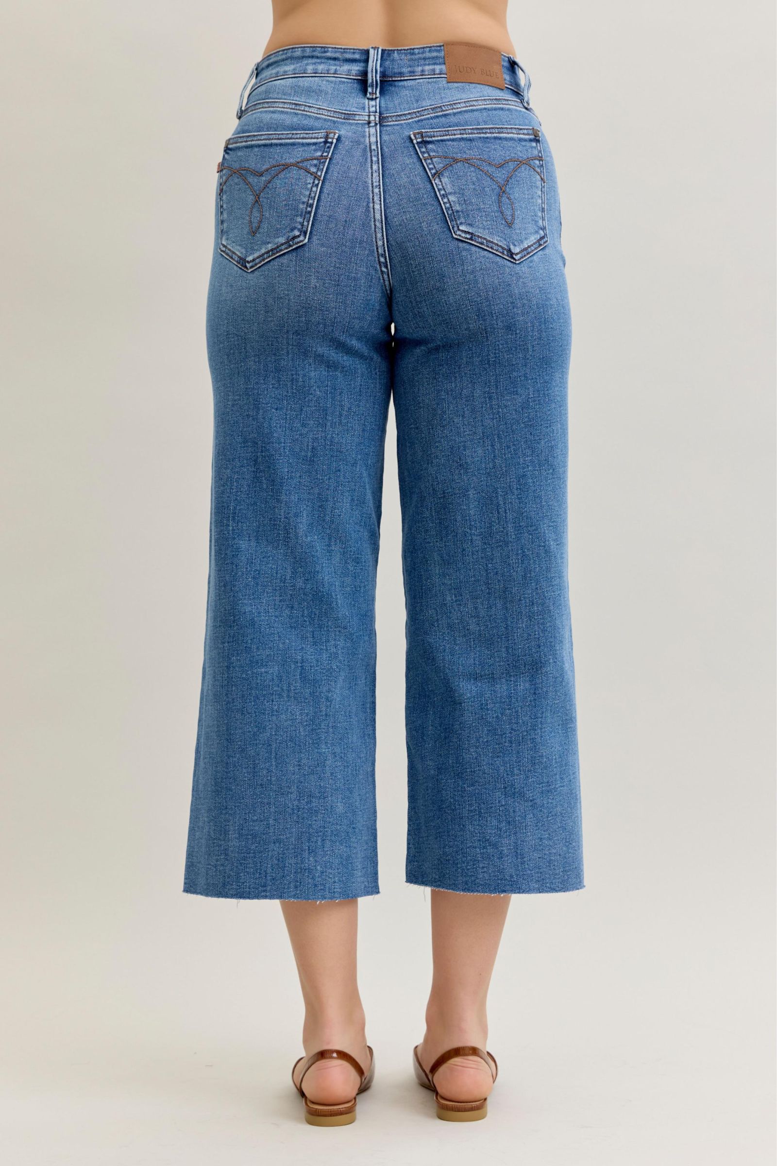 Judy Blue High Waist Crop Jeans w/ Raw Hem