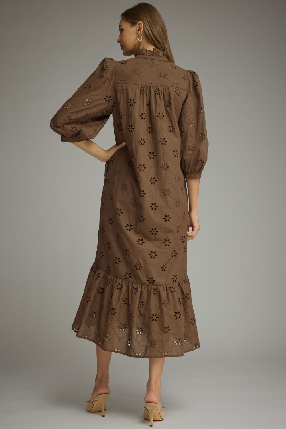 Chocolate Floral Eyelet Midi Dress 🤎