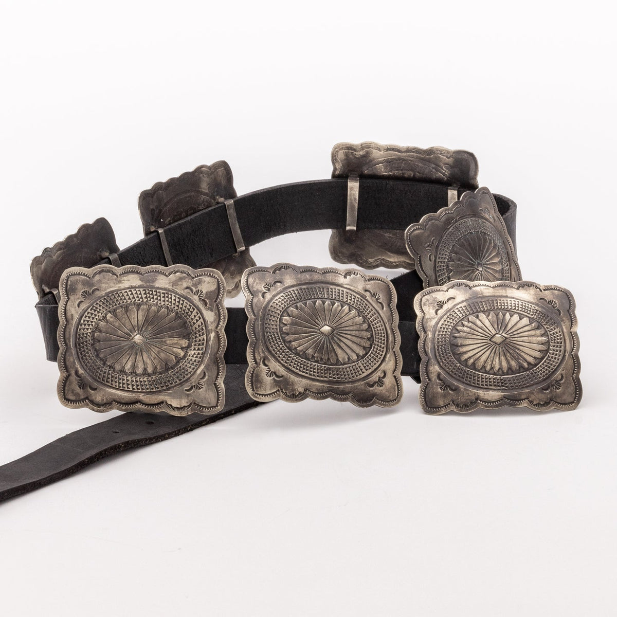 Vintage Fluted Silver Concho Belt/Black Leather