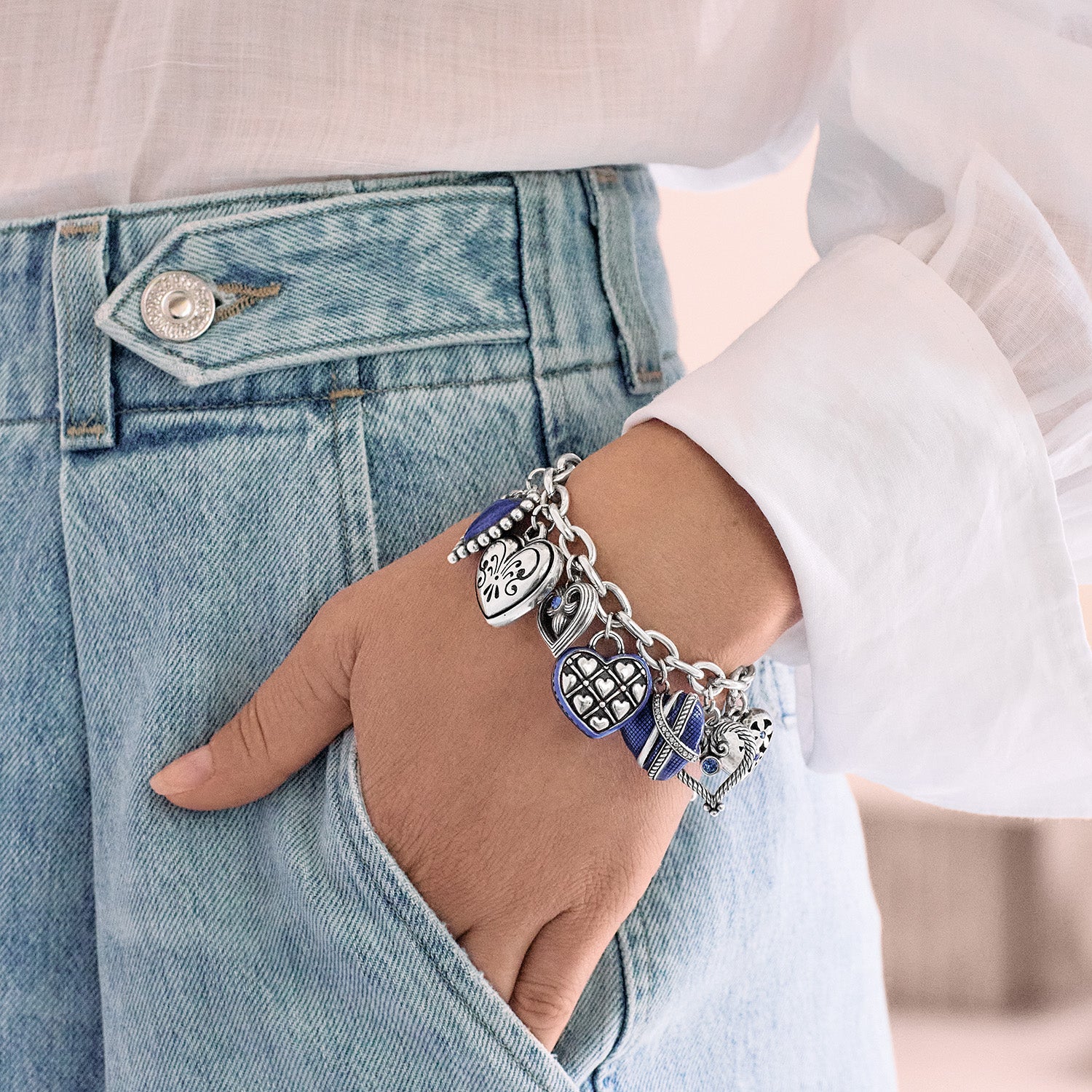 One Heart Link Charm Bracelet/Silver-Blue