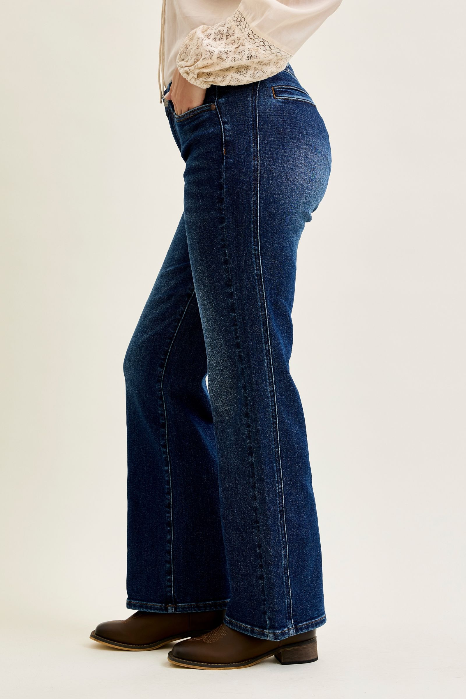 Judy Blue Mid Rise Alex Bootcut w/ Cowgirl Seam