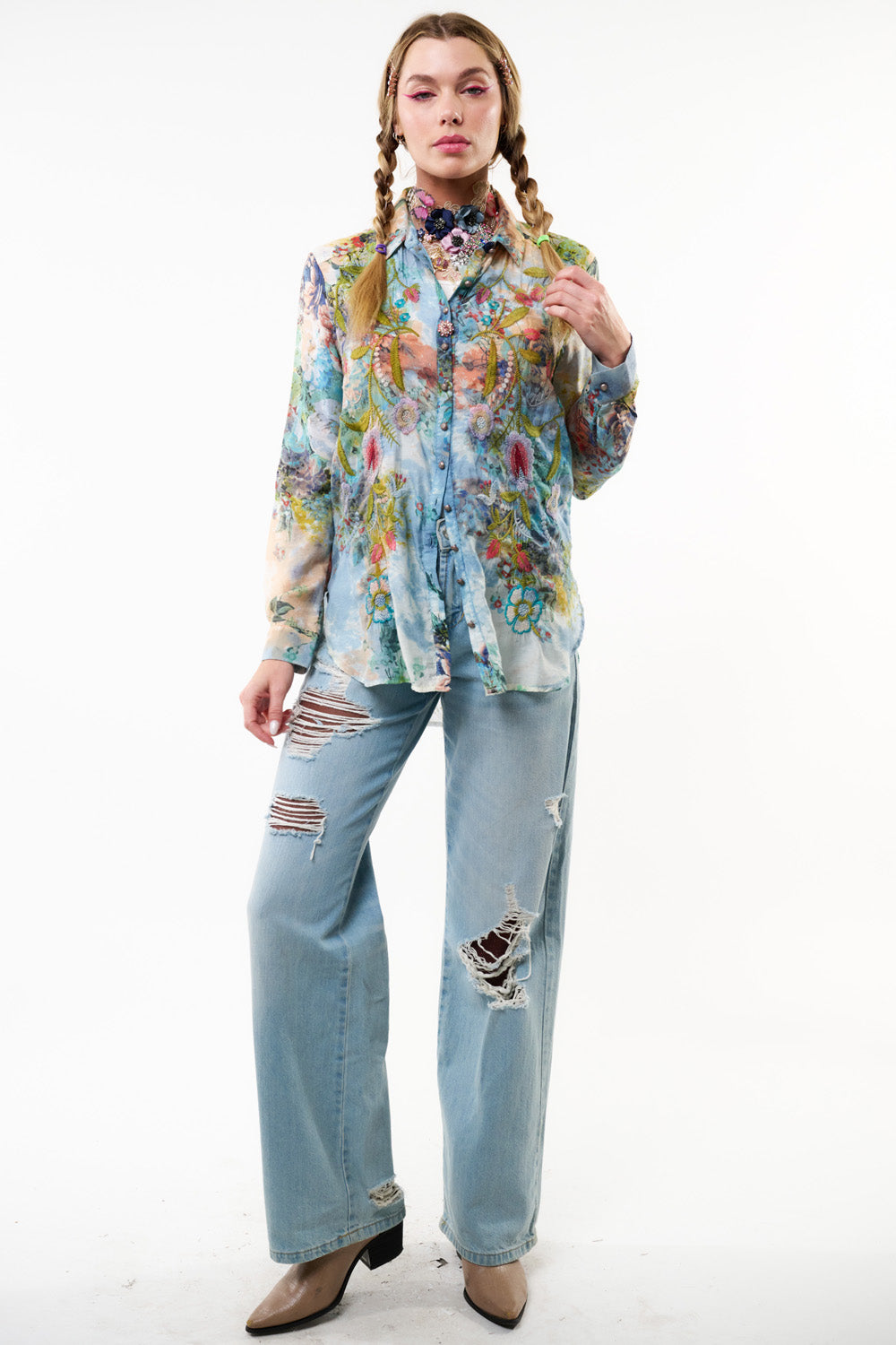 Valeria Embroidered Shirt by Aratta