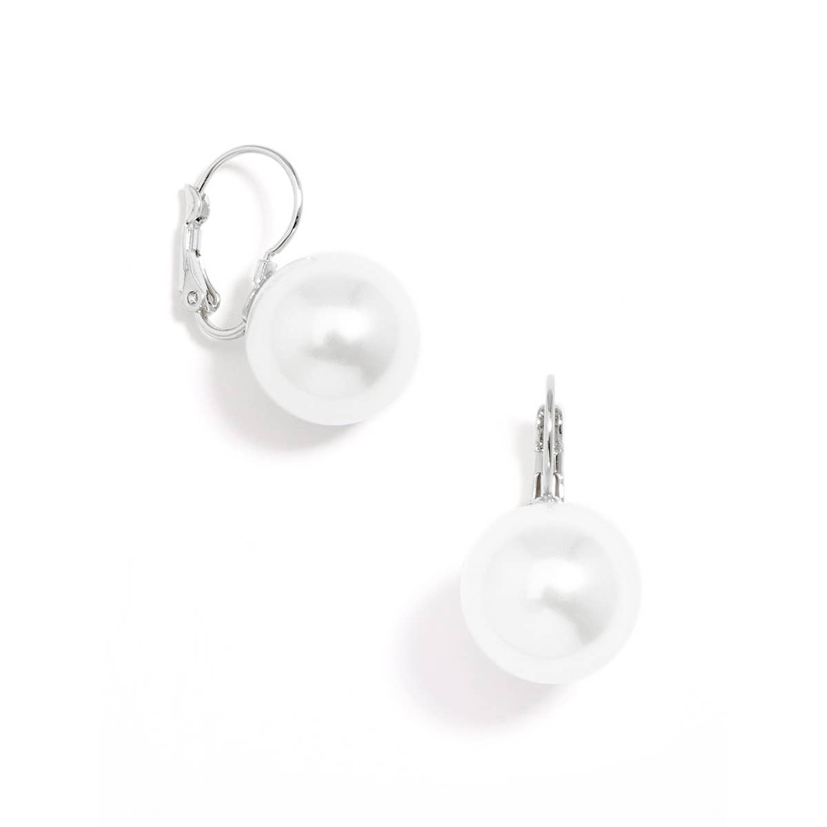 Single Pearl Drop Earring/Silver