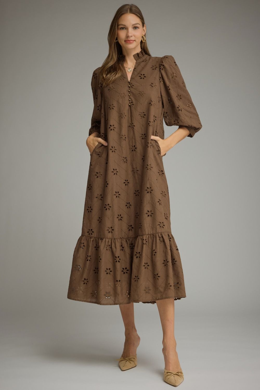 Chocolate Floral Eyelet Midi Dress 🤎