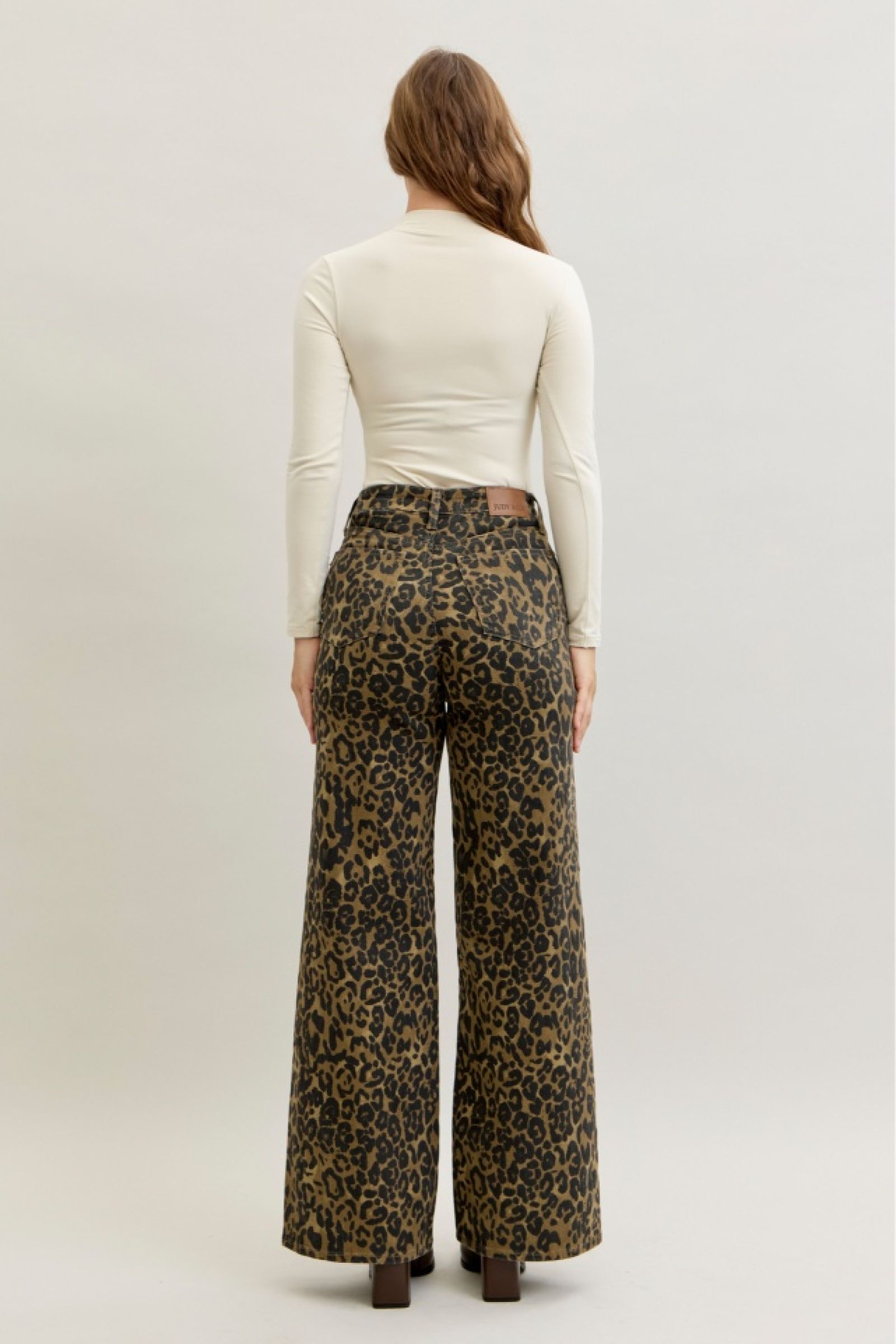 Judy Blue High Waist Retro Wide Leopard Print Jeans