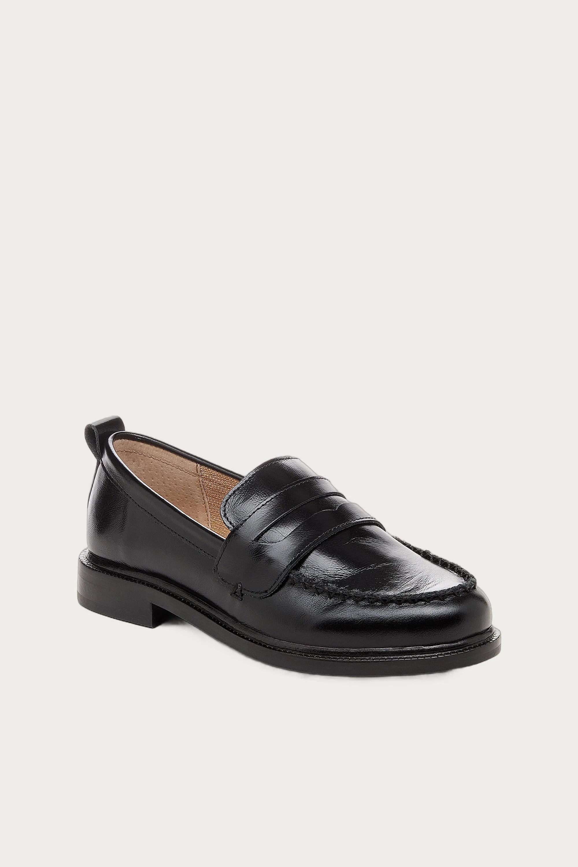 Lens Black Crinkle Leather Loafers by Kelsi Dagger