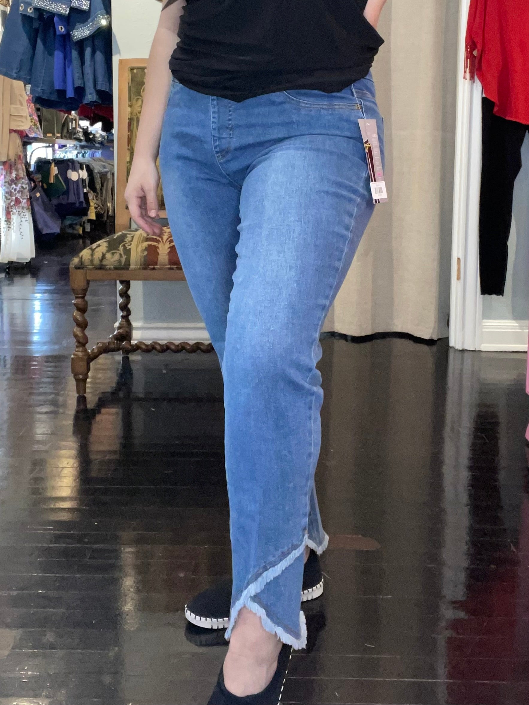 Washed Indigo Pull On Fringe Tulip Hem Ankle Pant