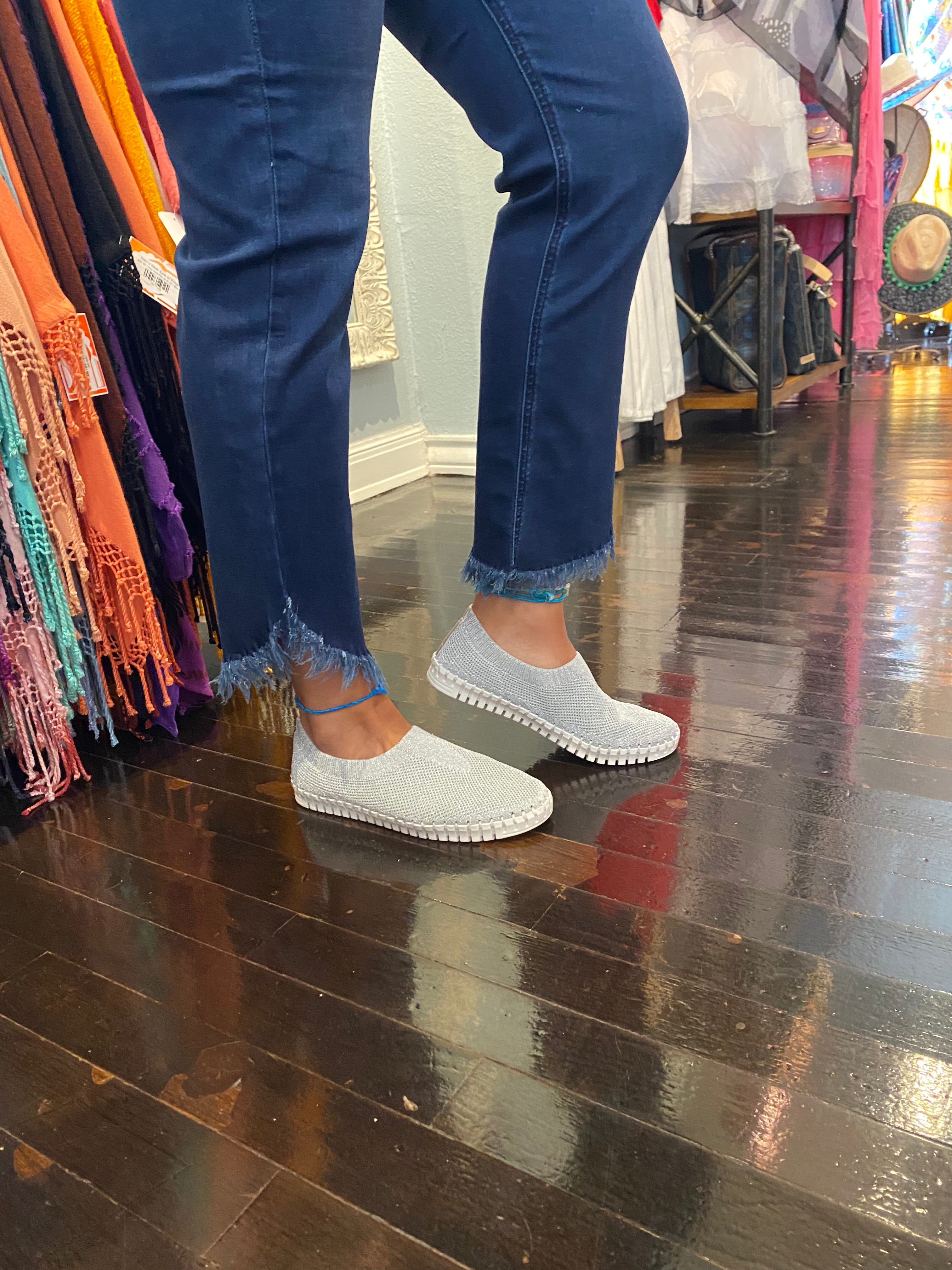 Dark Wash Pull On Frayed Jeans, by Ethyl