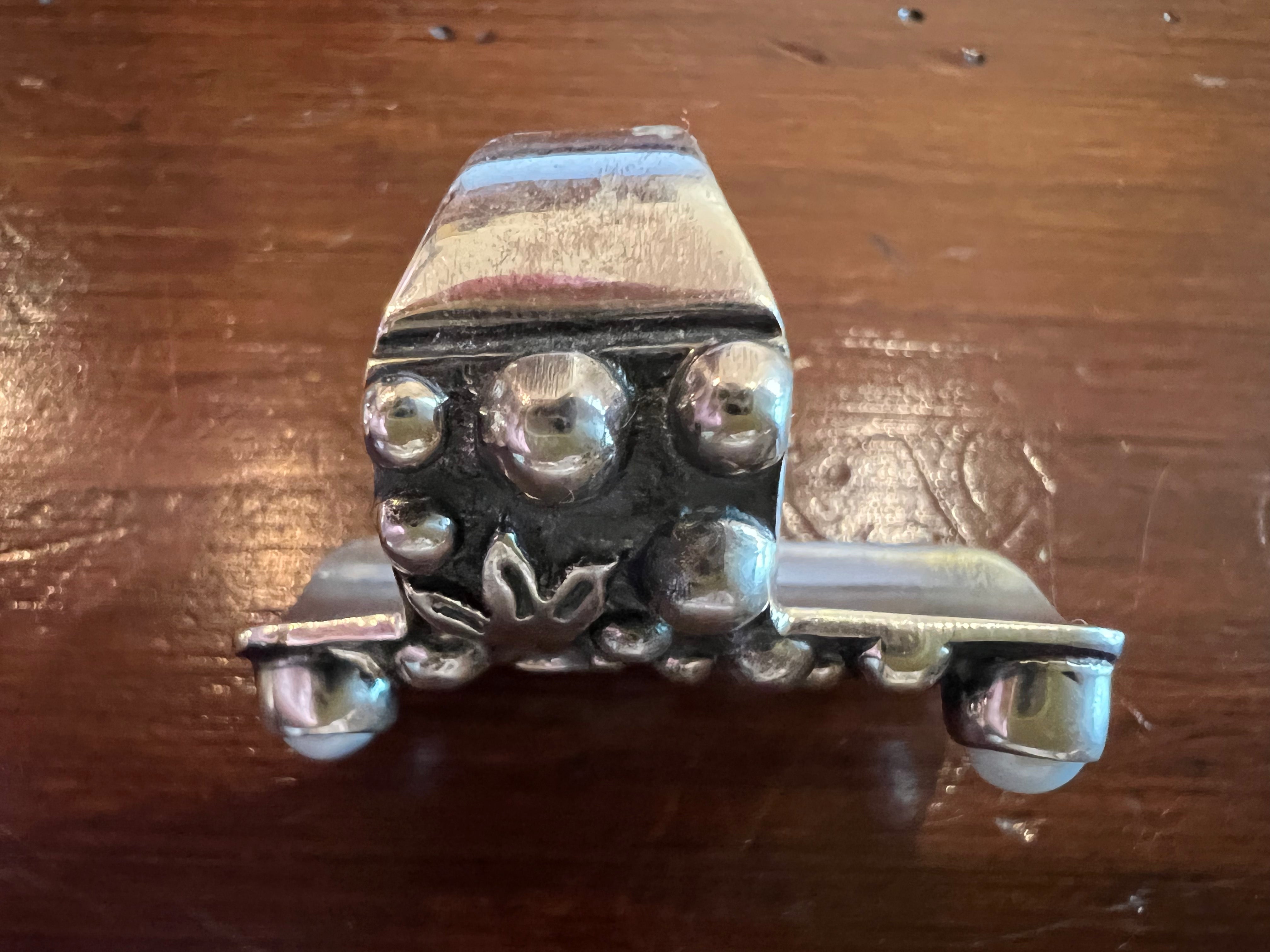 Sterling Silver Dove & Pearl Ring