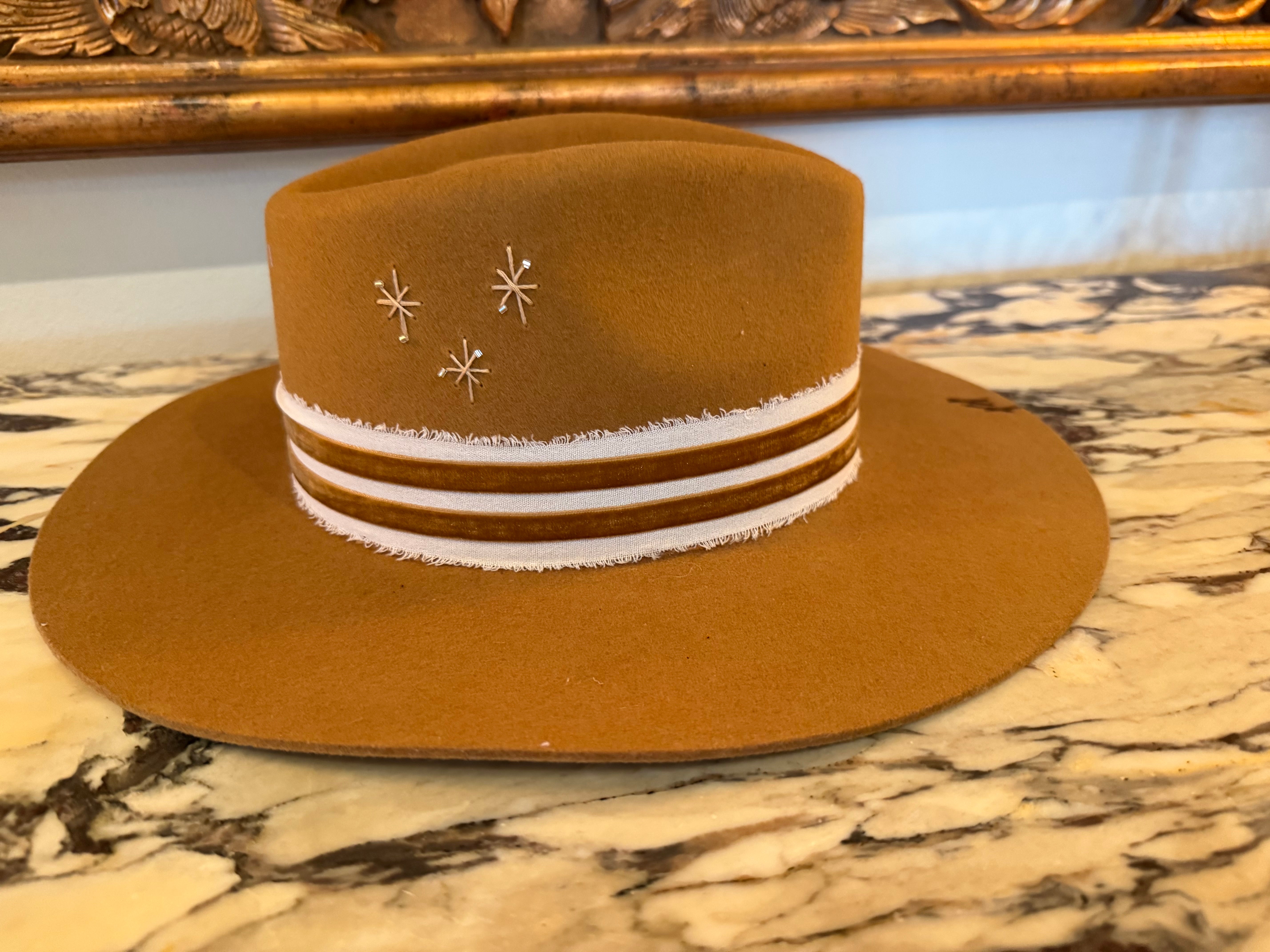 One of a Kind Women's Felt Brown Hat