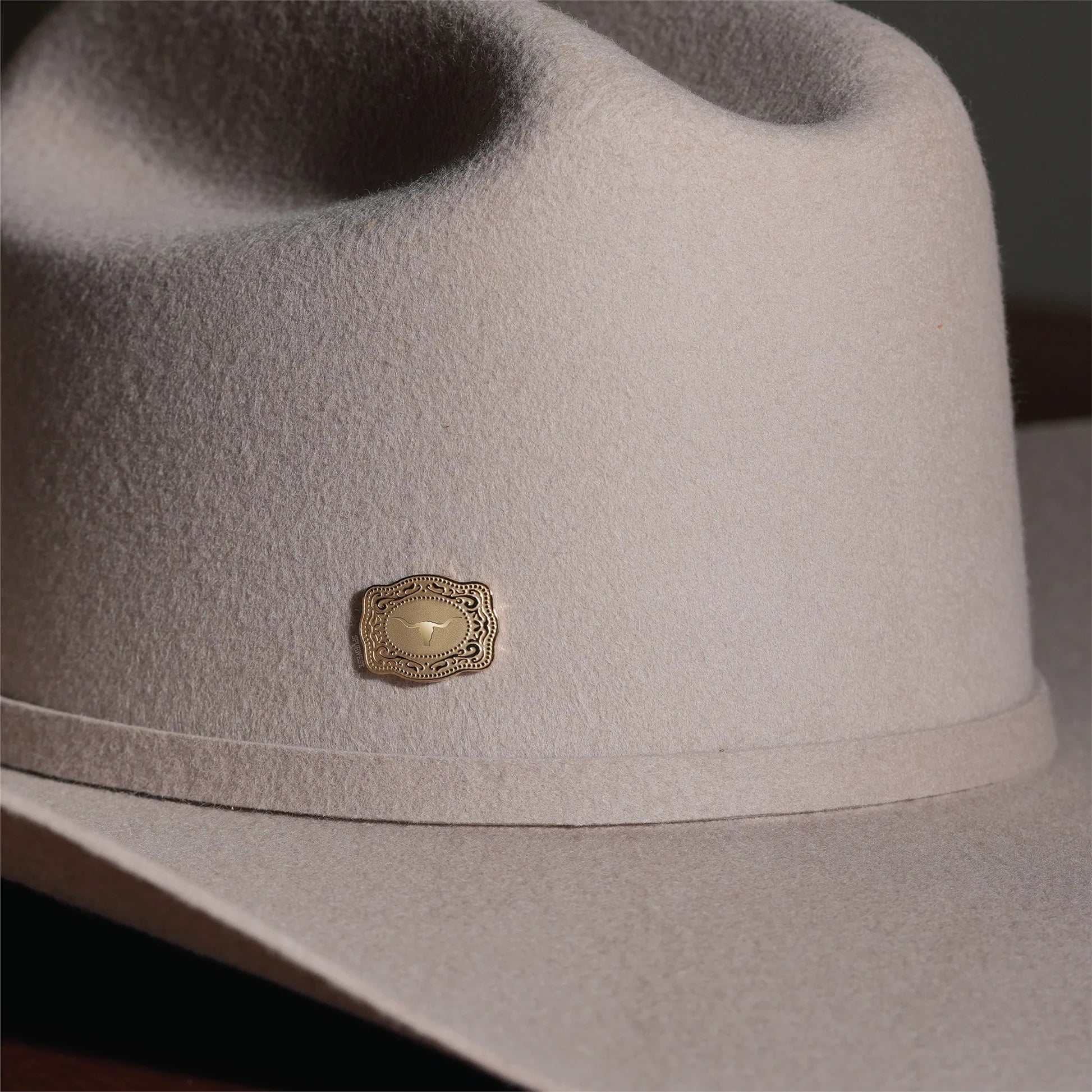 SpurWest Mini Belt Buckle Hatpin (Longhorn) - Gold