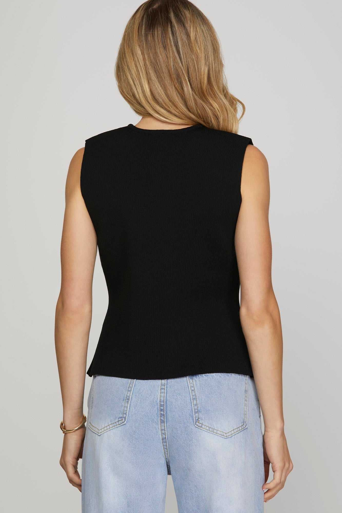Black Sleeveless Sweater Vest