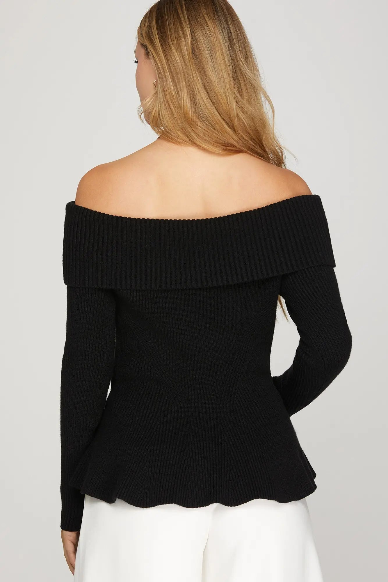 Chic Off-the-Shoulder Ribbed Sweater