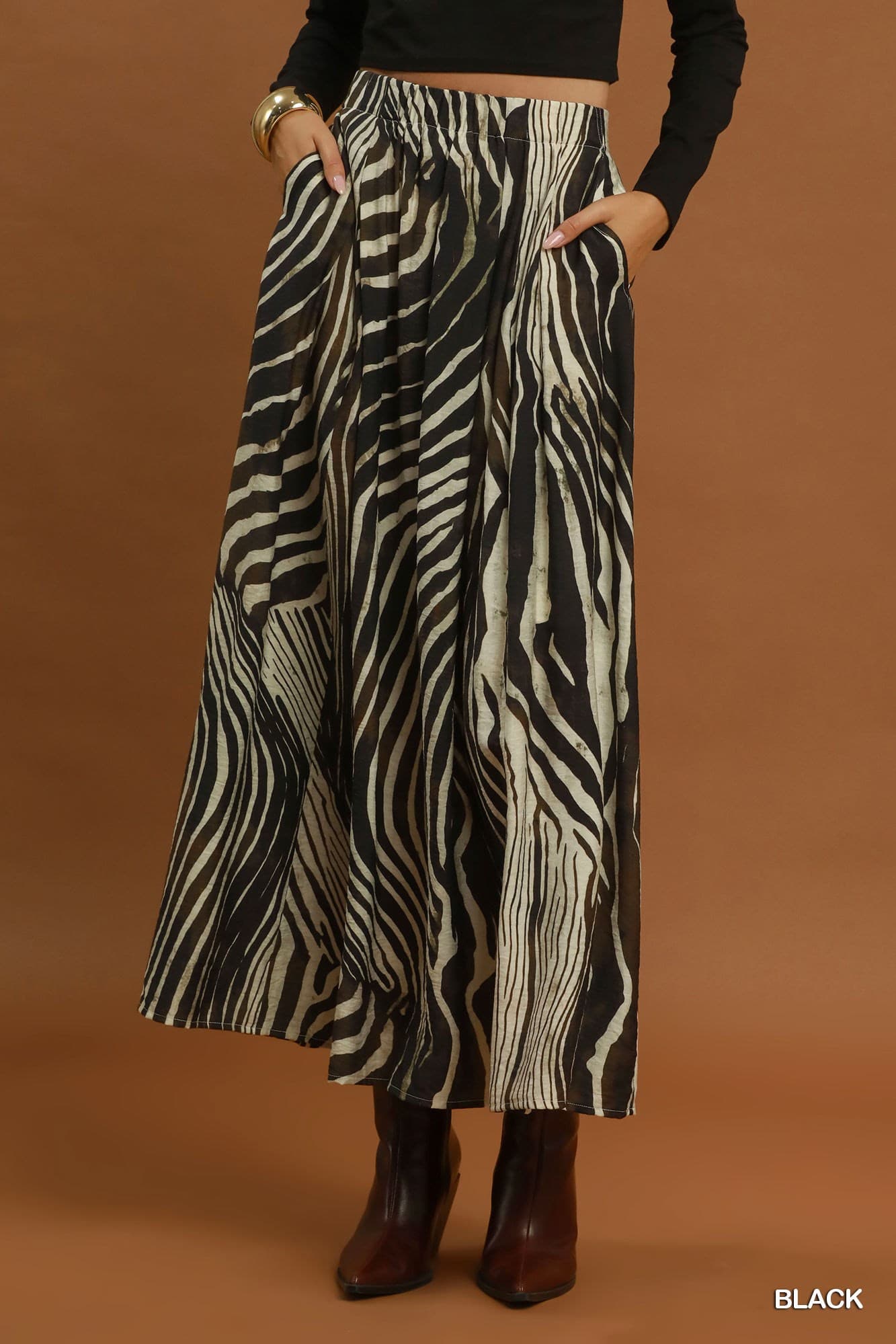 Wild Stripe Wide Leg Pants 🦓✨