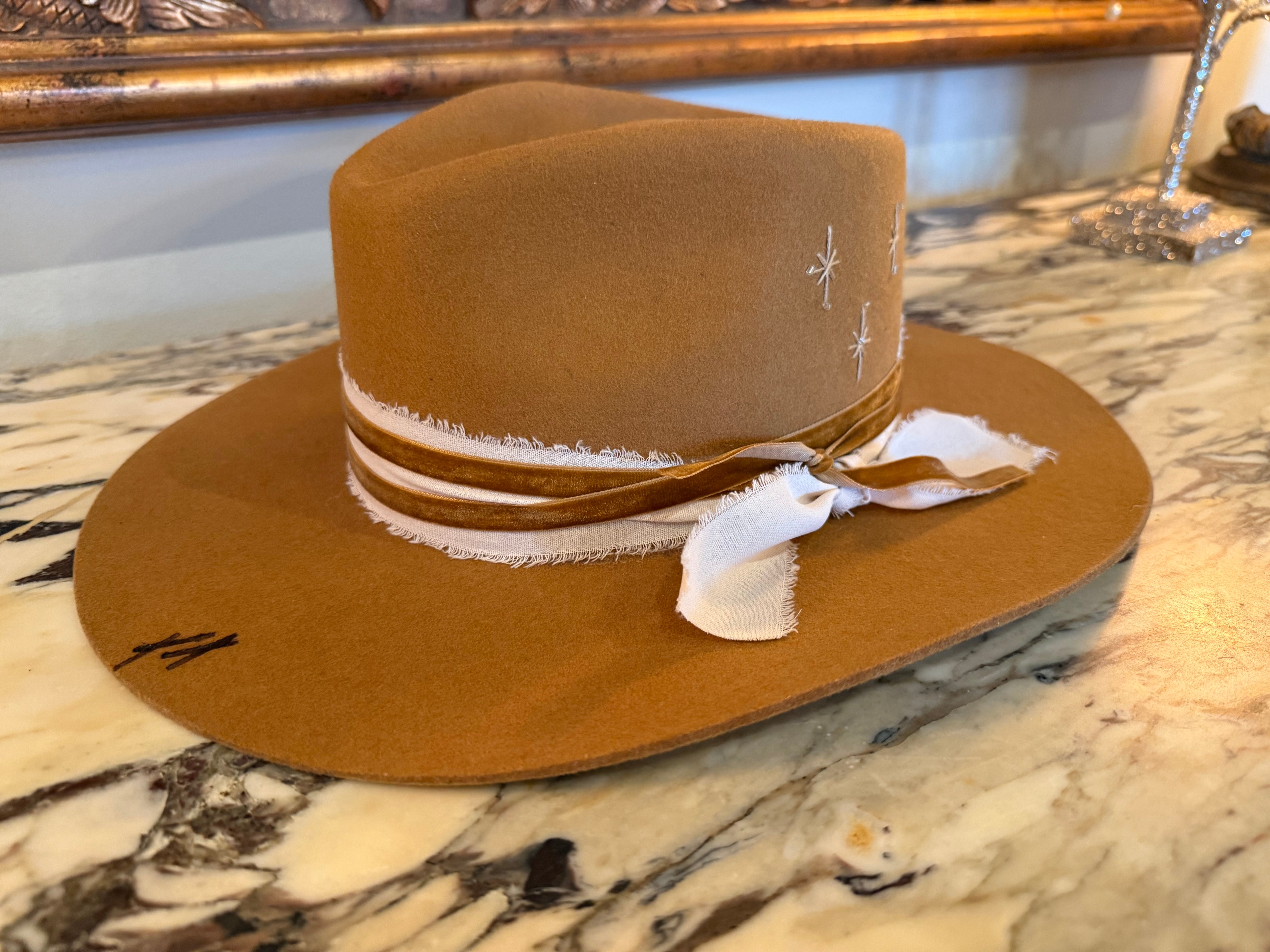 One of a Kind Women's Felt Brown Hat