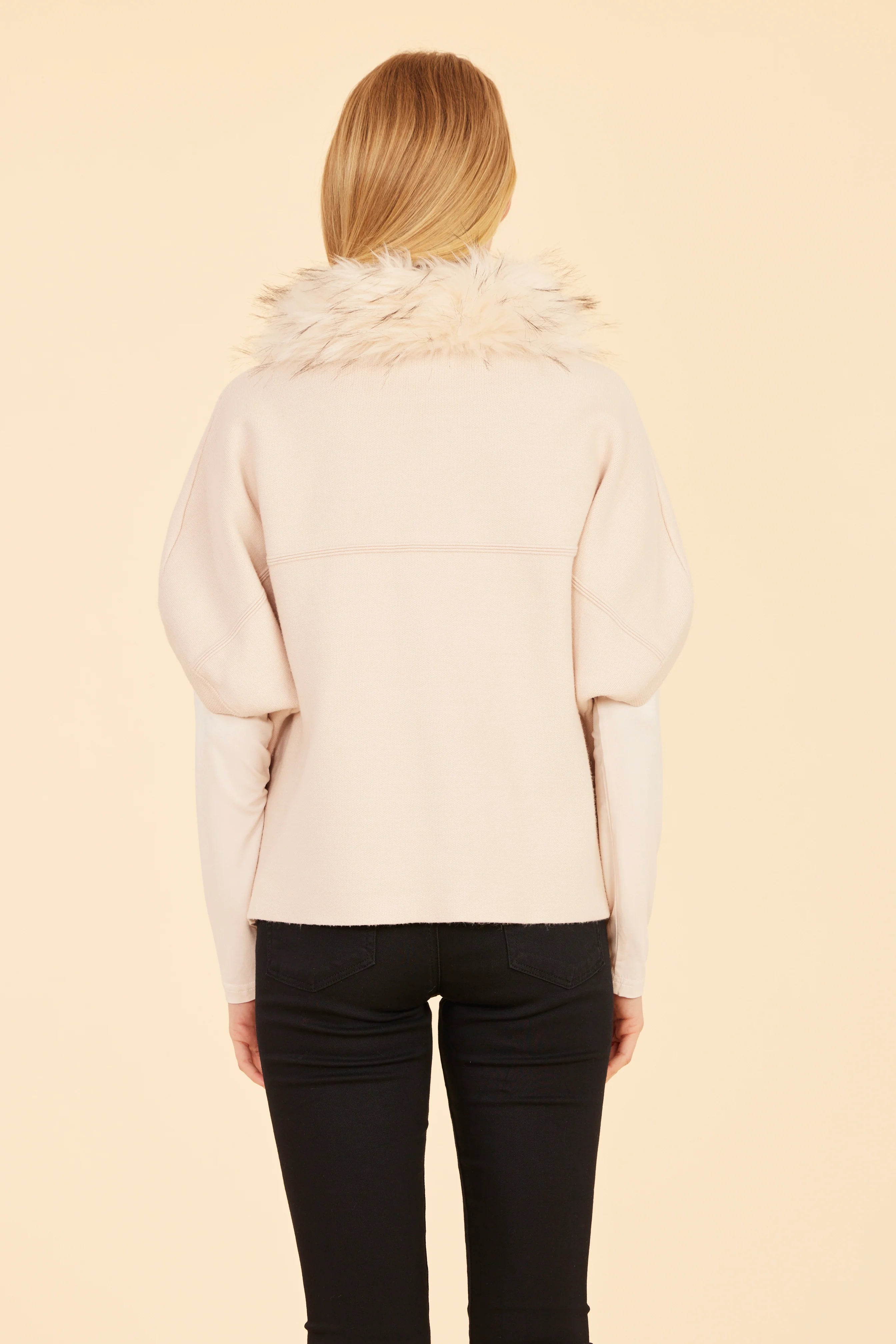 Faux Fur Collar Short Sleeve Cardigan- Creme