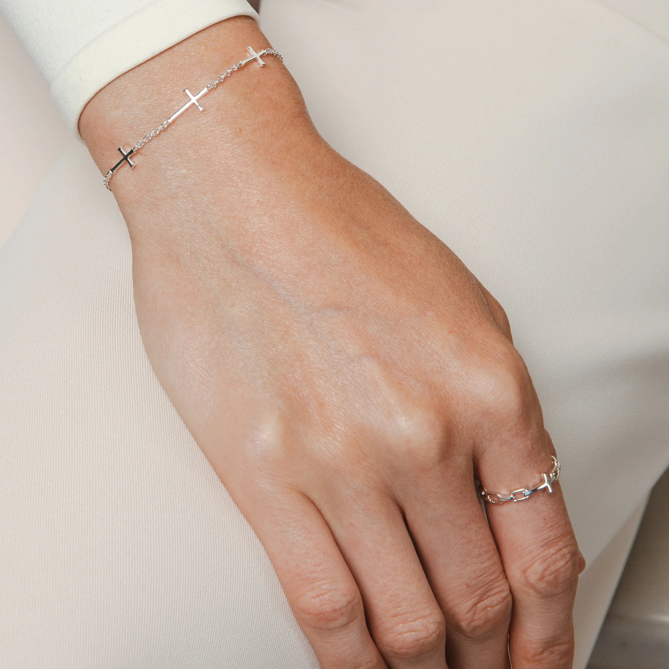 Calvary Cross Bracelet-Silver