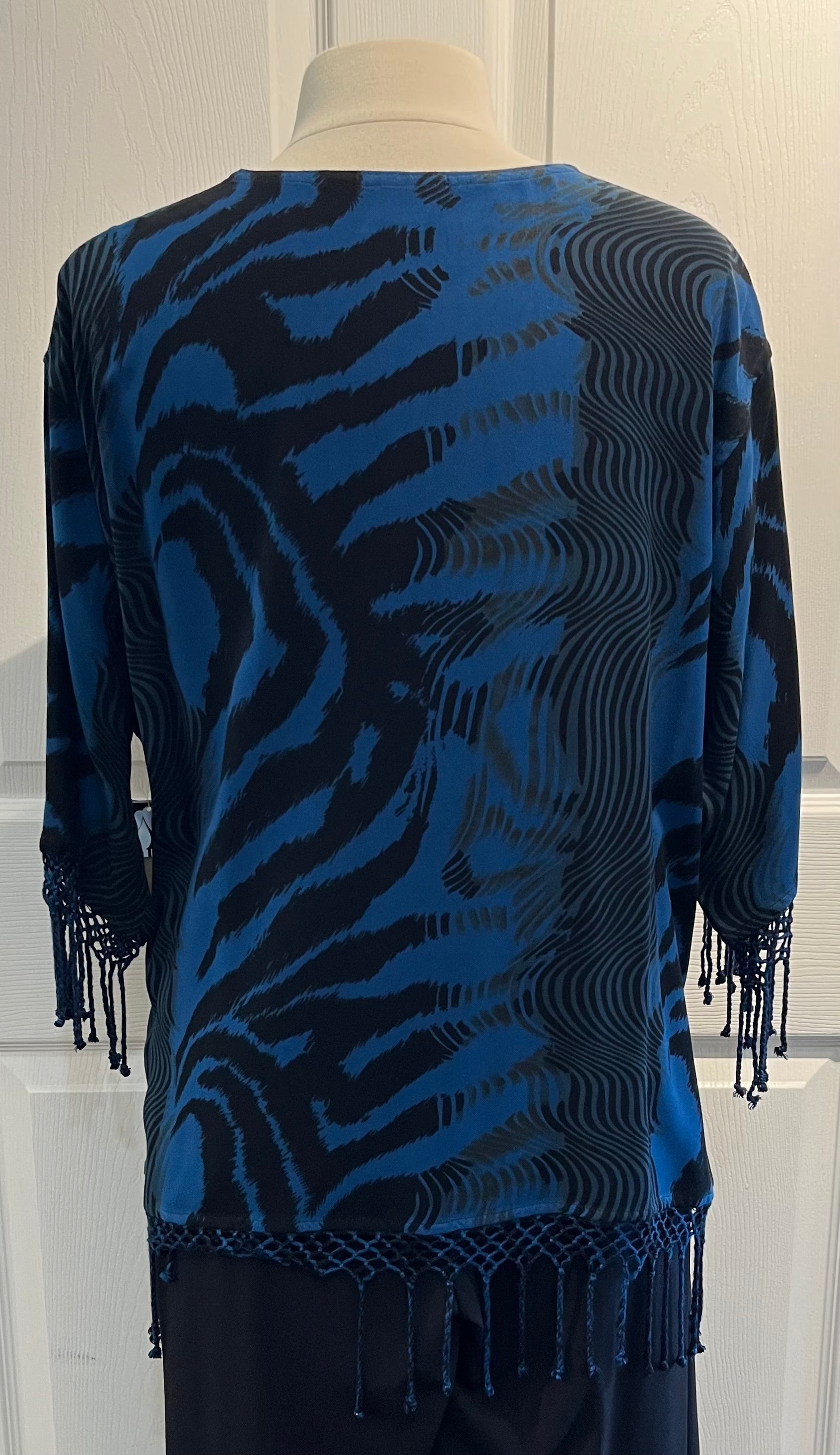 Dairi V-Neck Blue Tiger Design Tunic w/ Fringe
