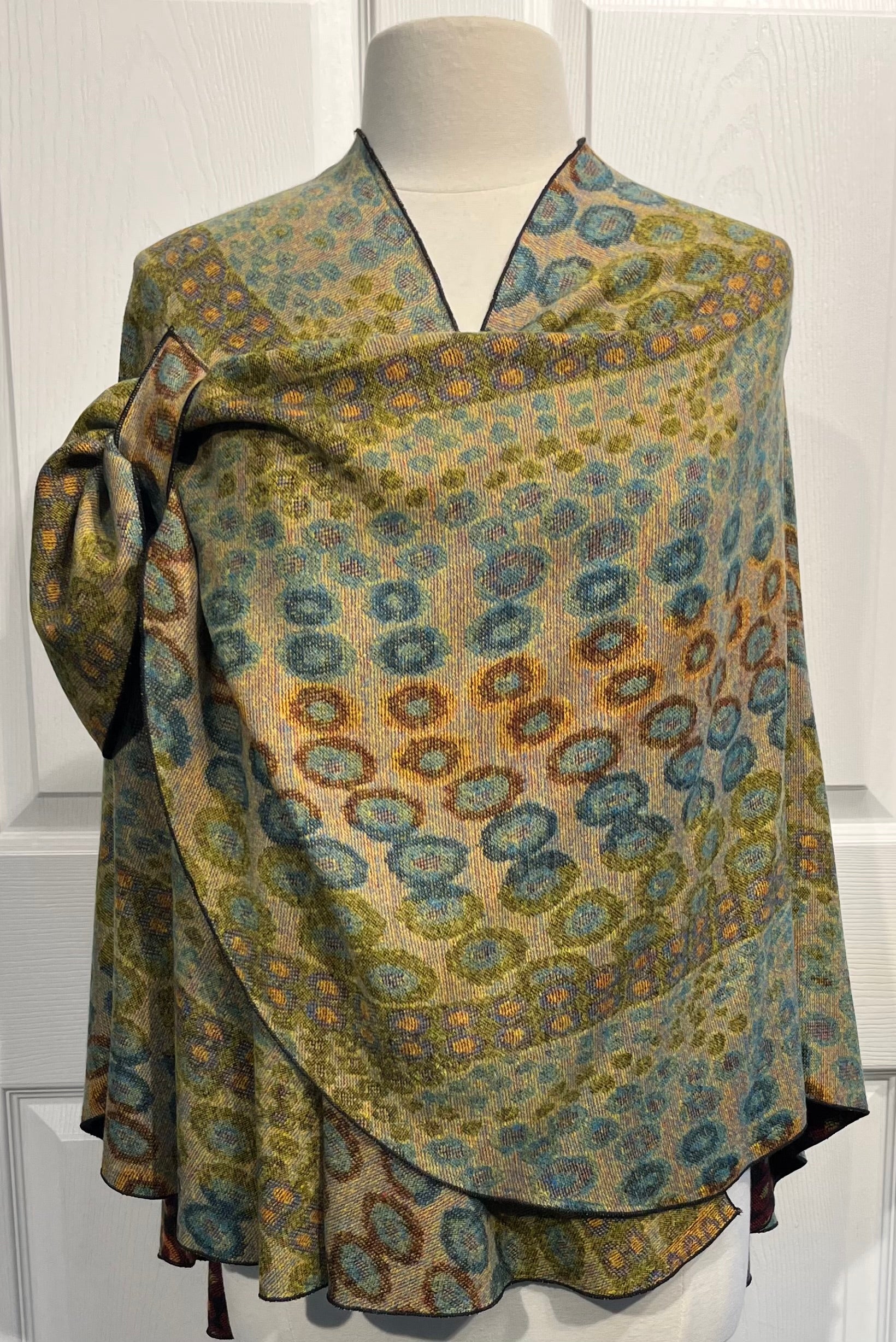 Black w/ Multi Color Circles Reversible Cashmere Shawl