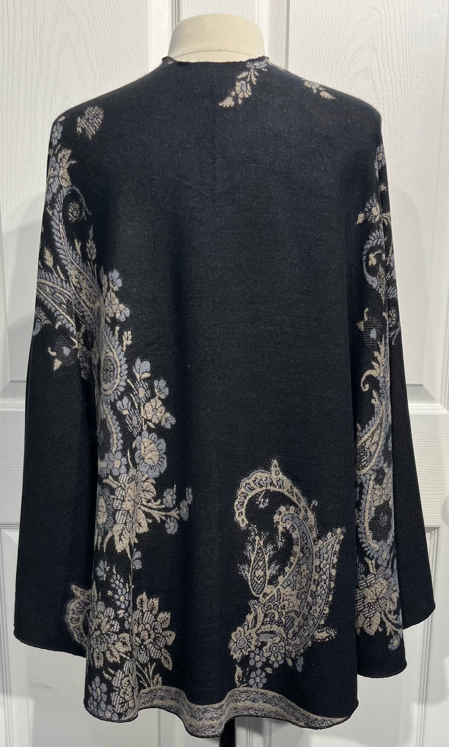 Black to Grey Paisley Reversible Cashmere Shawl