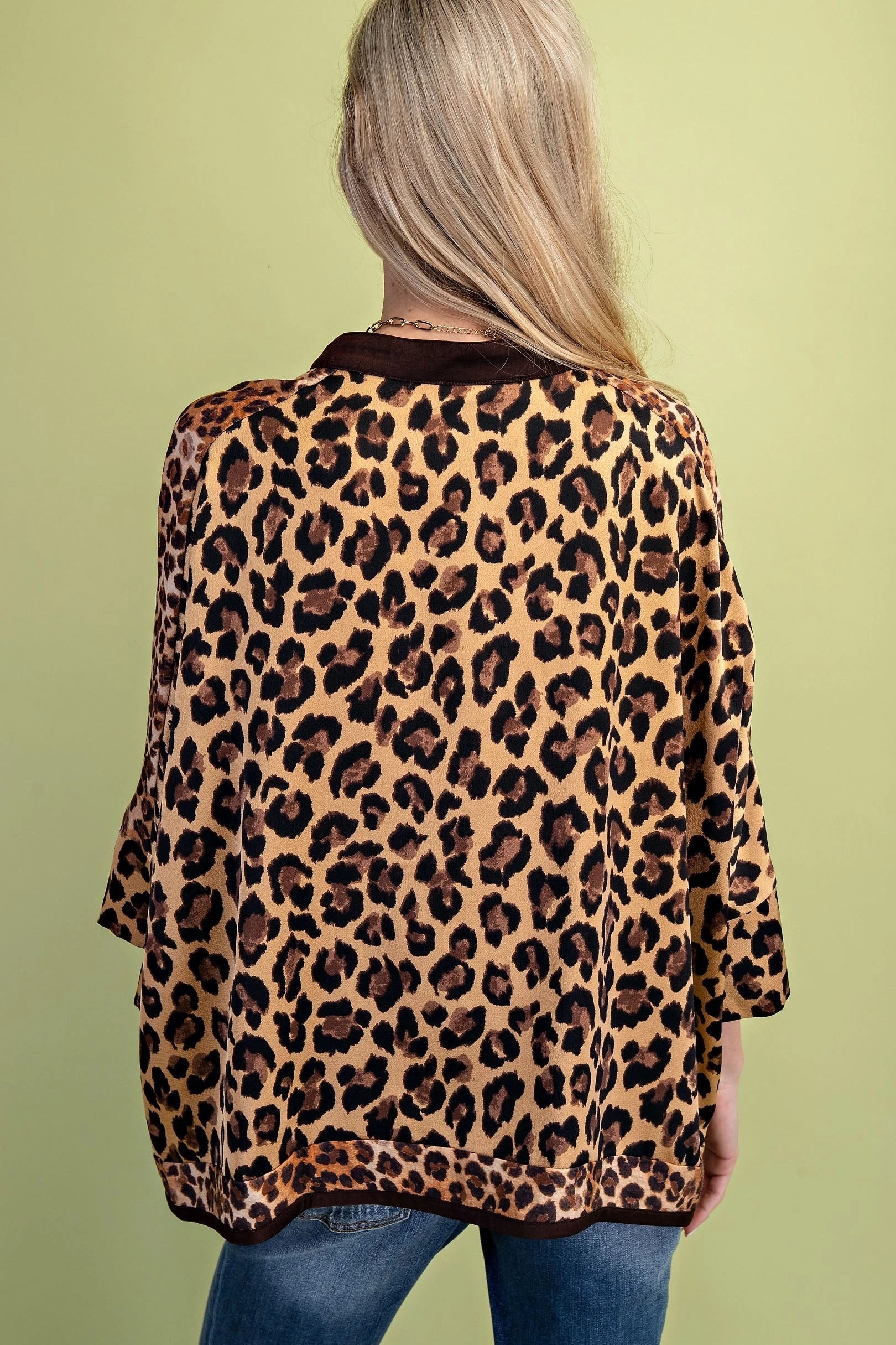 Wildly Chic & Effortlessly Cool Hi-Lo Top