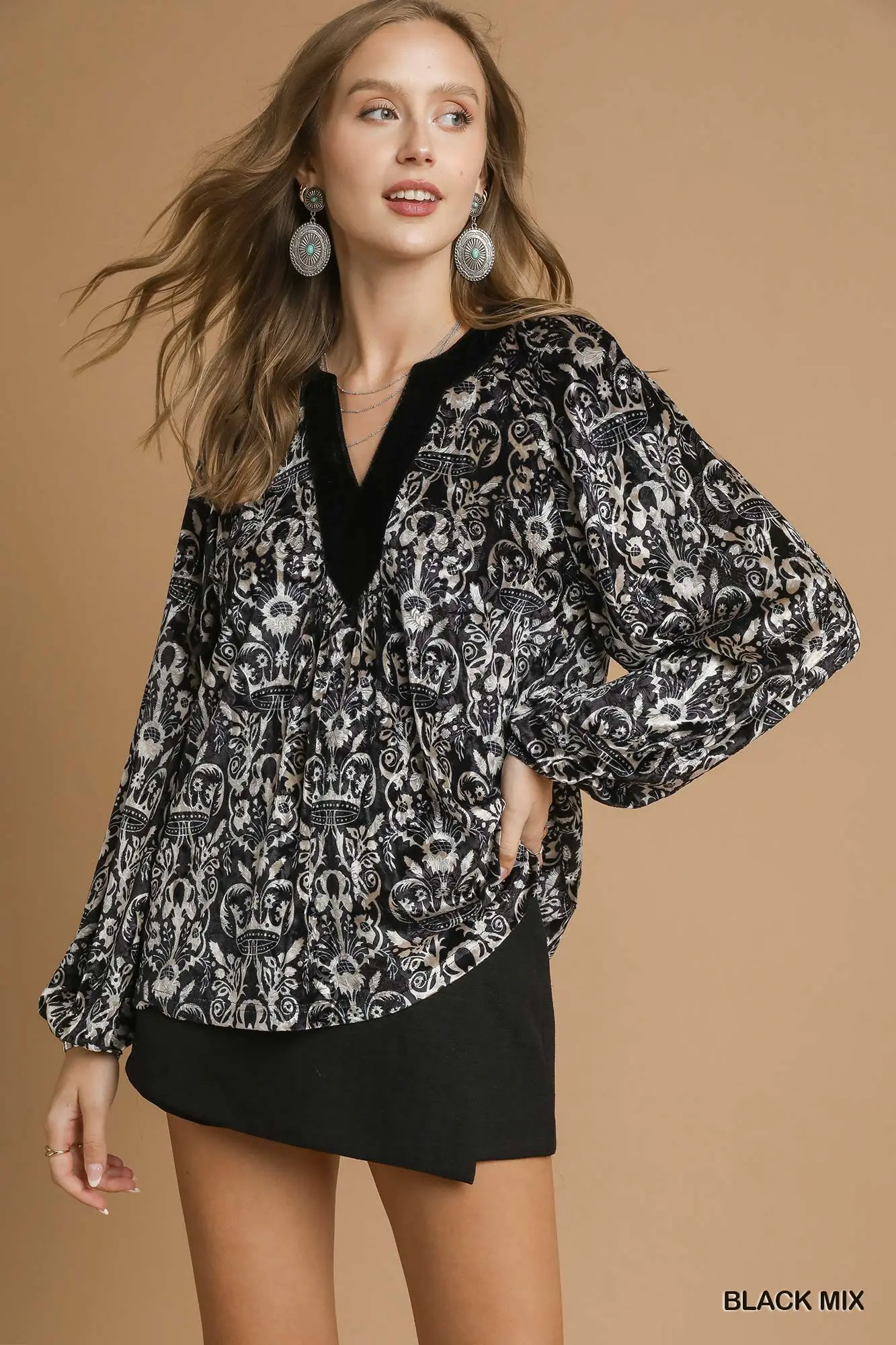 Black & Silver Grey Velvet Jacquard Top