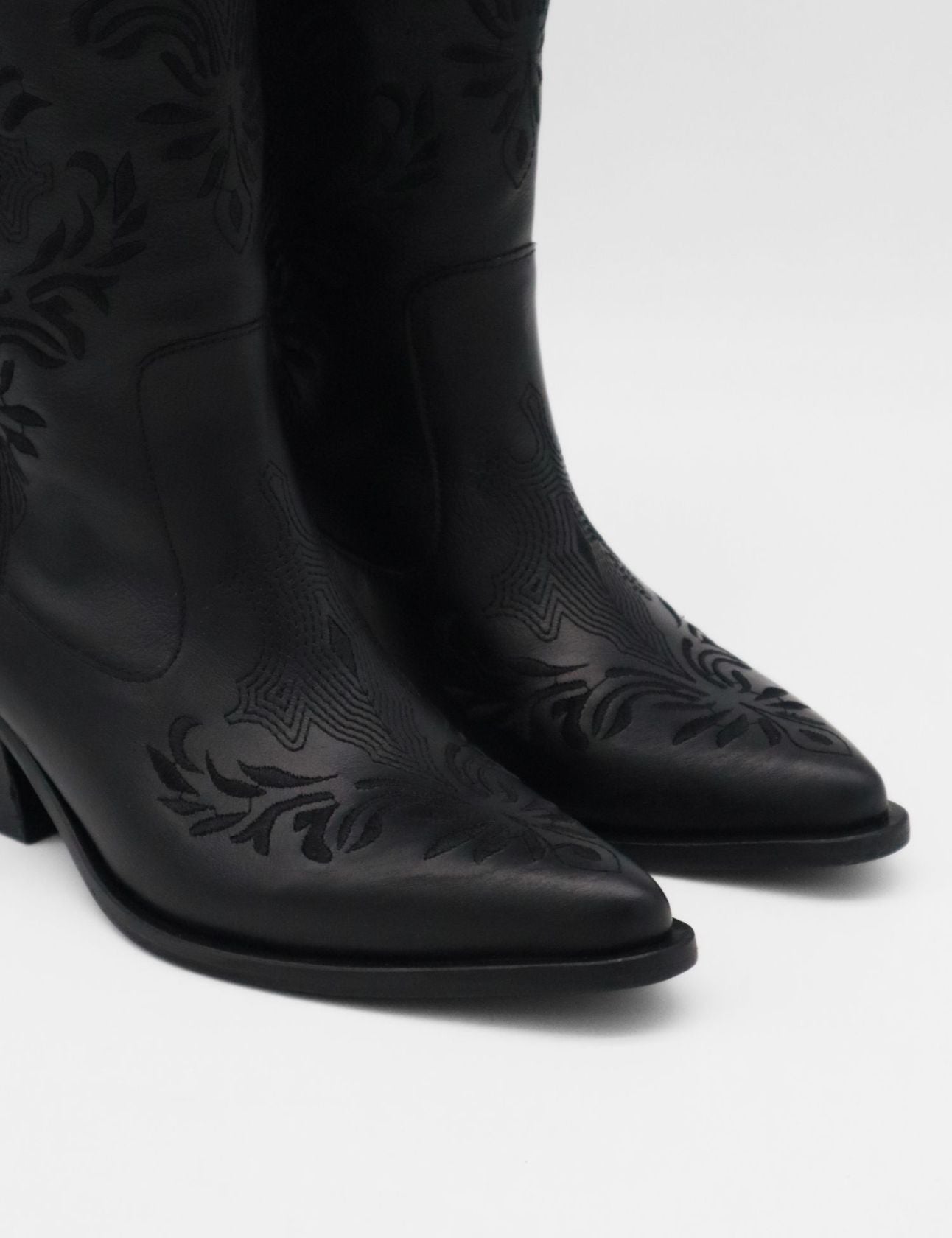Jolene Black Leather Western Cowgirl Boot