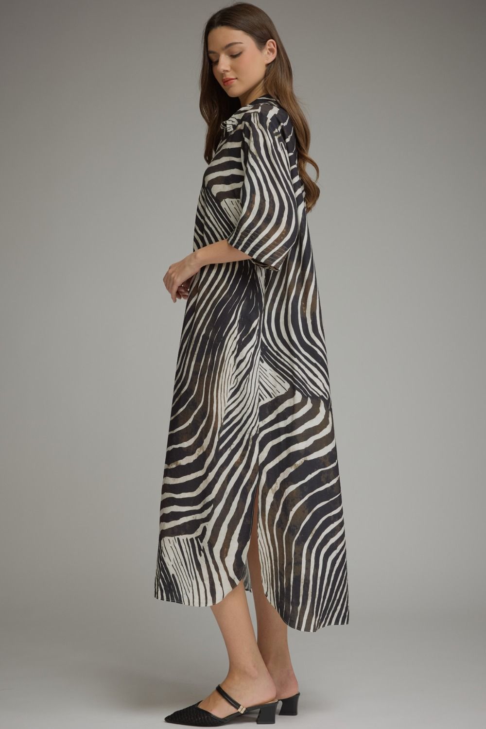 Abstract Zebra Print Midi Dress 🖤🤍