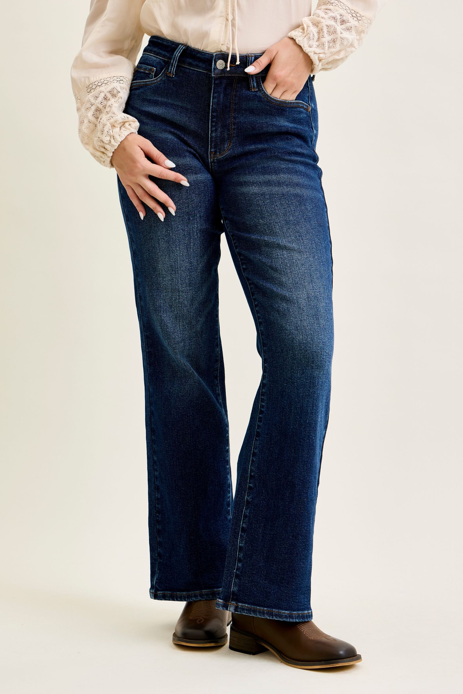 Judy Blue Mid Rise Alex Bootcut w/ Cowgirl Seam