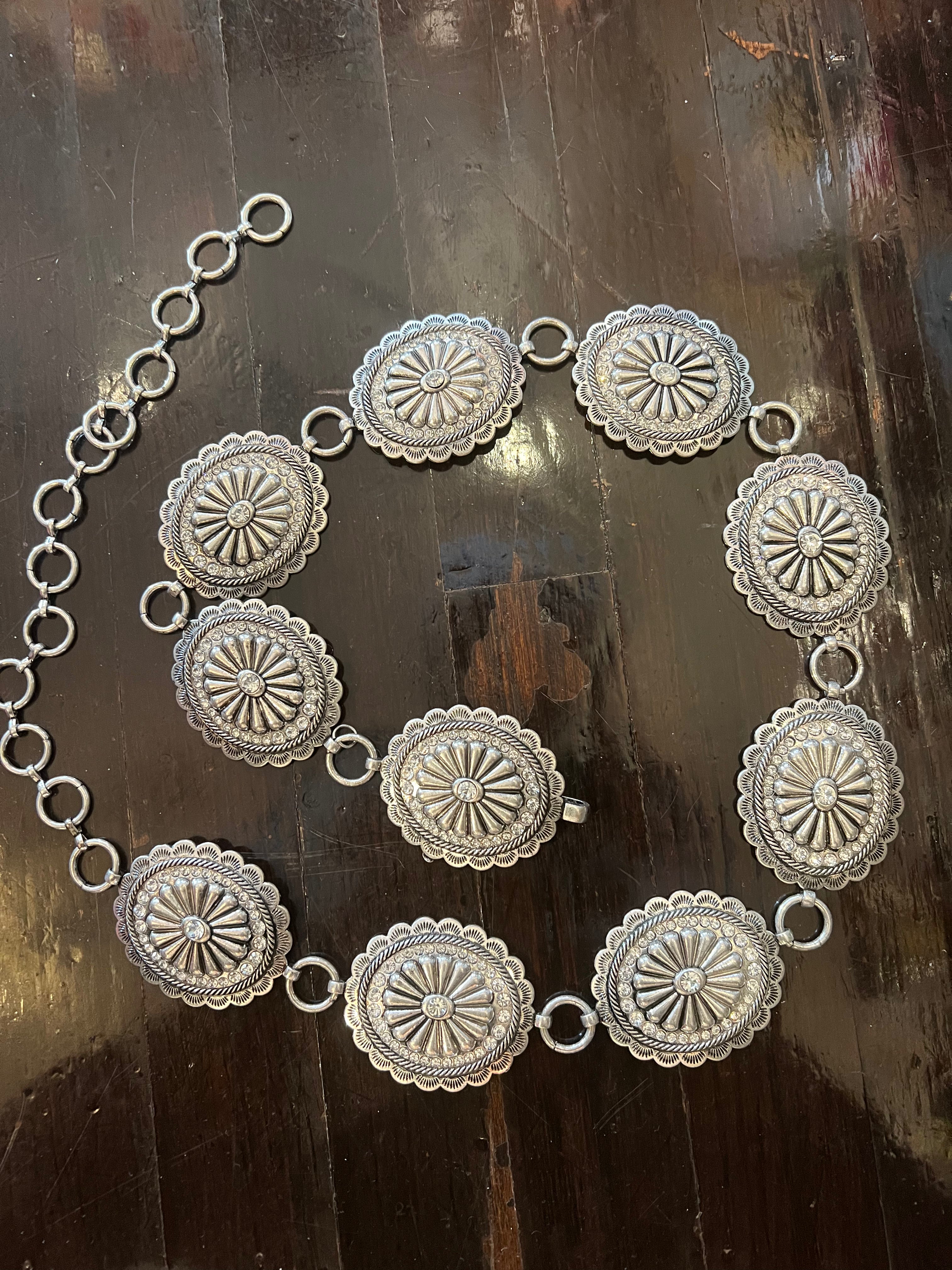 Silver Concho w/ Clear Crystals Ladies Link Belt