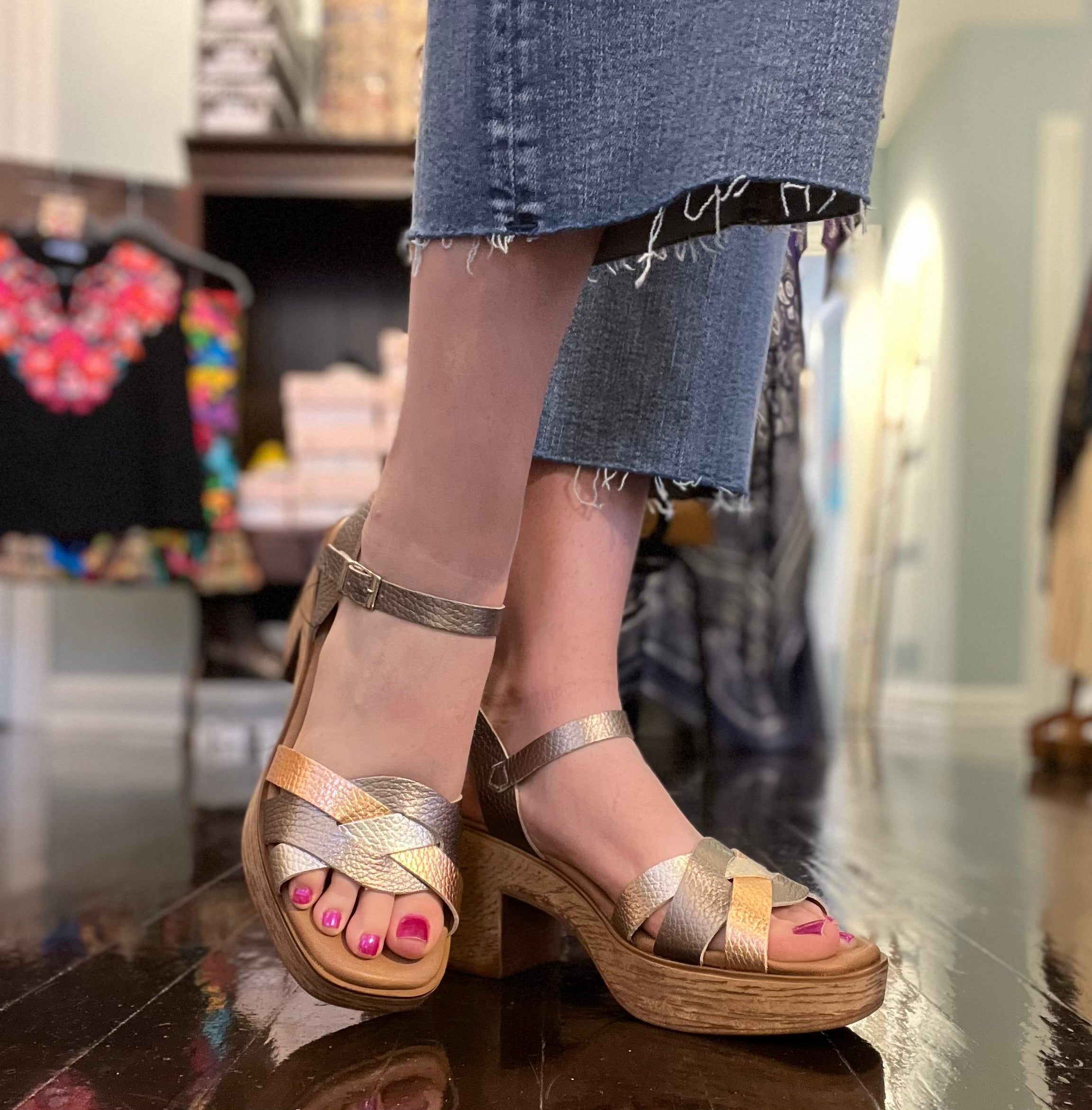 Eric Michael Heidi Metallic Shoe