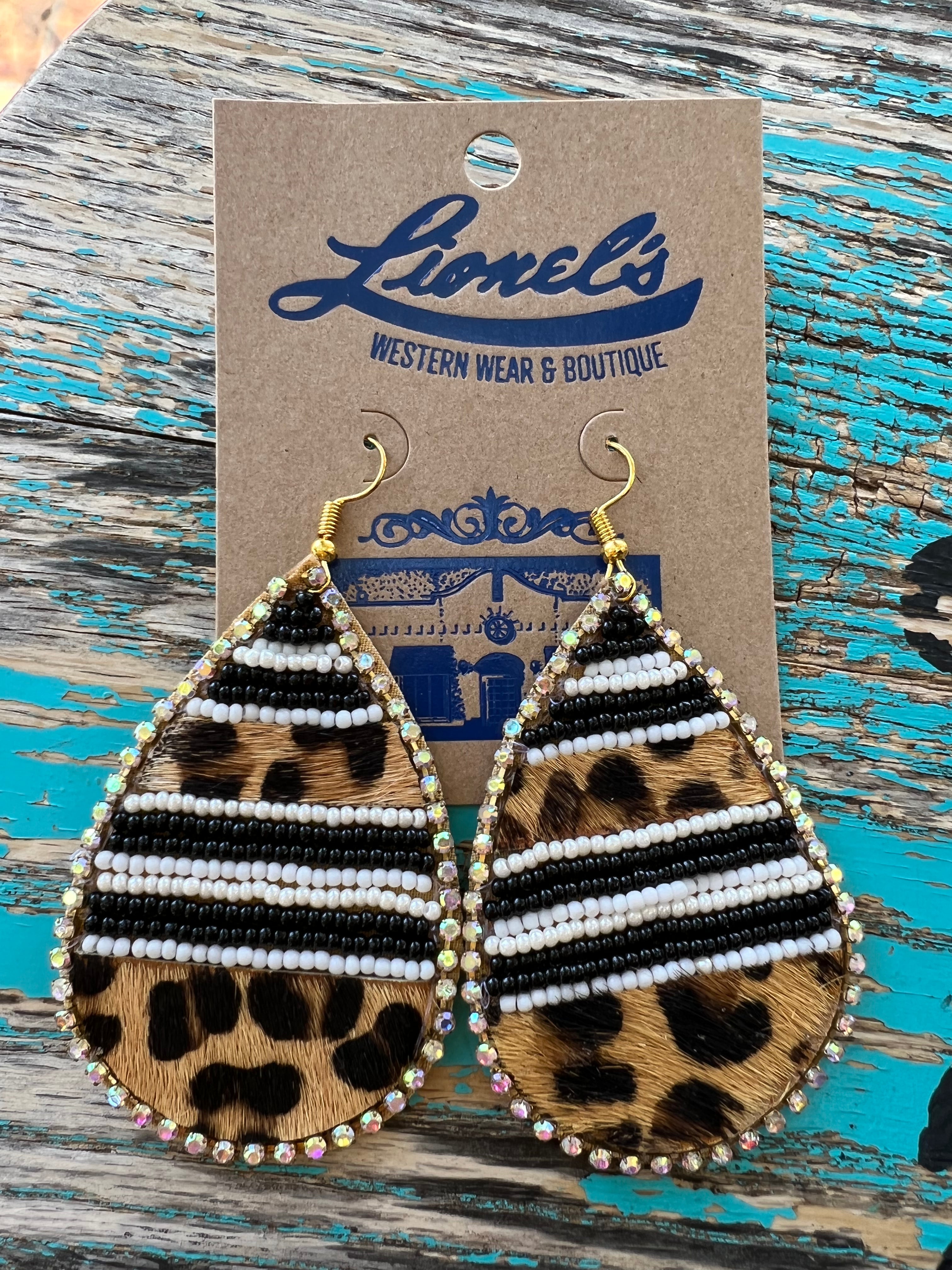 Leopard Black/White Beaded Earring