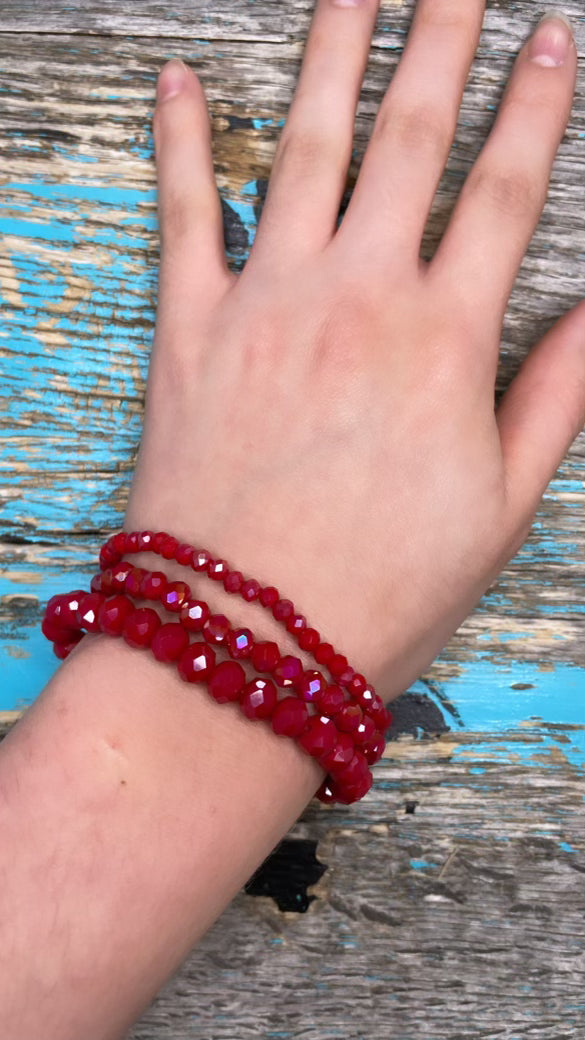 Triple Strand Bead Bracelets/Iridescent RED